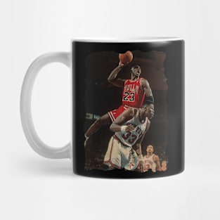 Michael Jordan vs Patrick Ewing Mug